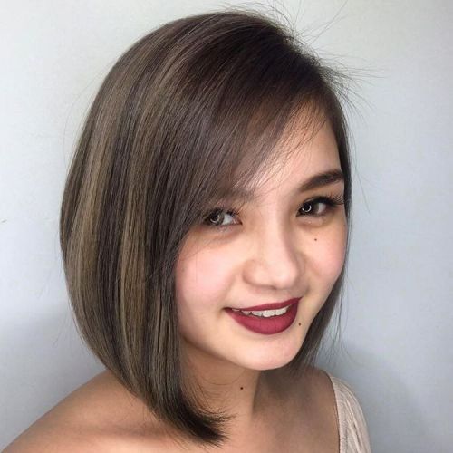 Angled Collar-Bone Brunette Bob